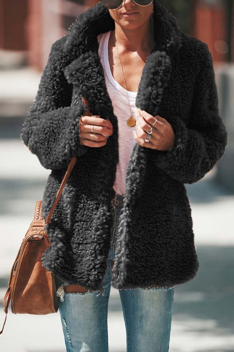 Women's Oversized Teddy Coat in Black