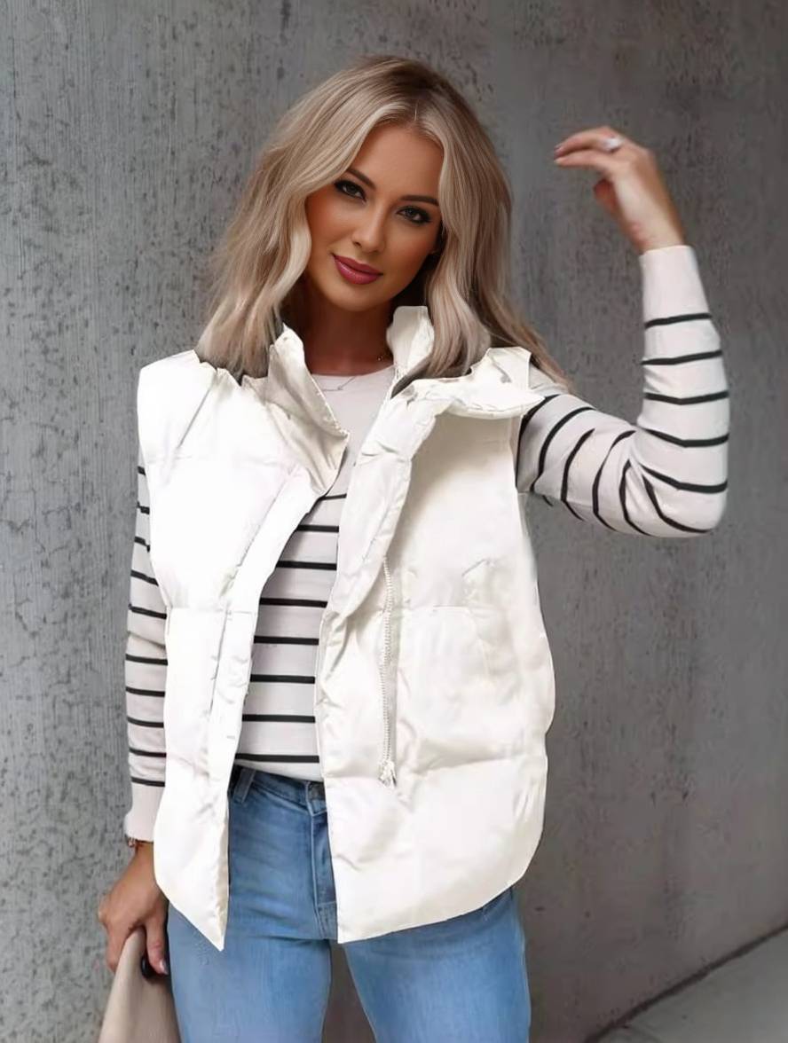 Women's Quilted Puffer Vest in White