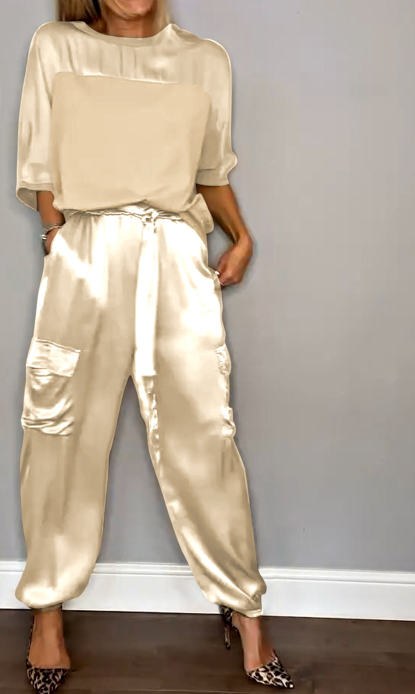 Emma Satin-Look Set with Boxy Top and Tapered Trousers in Apricot