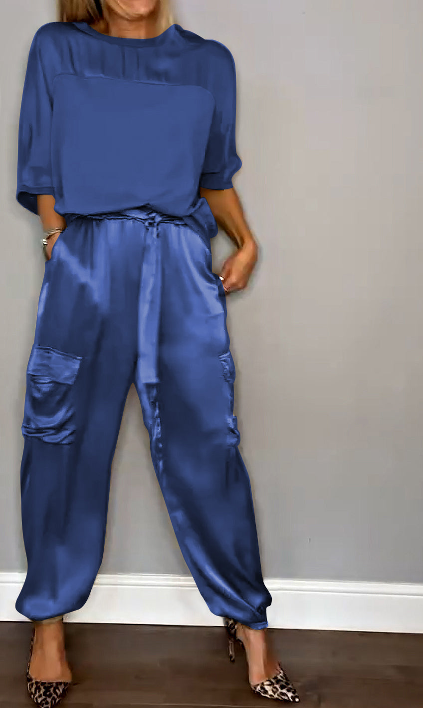 Emma Satin-Look Set with Boxy Top and Tapered Trousers in Blue