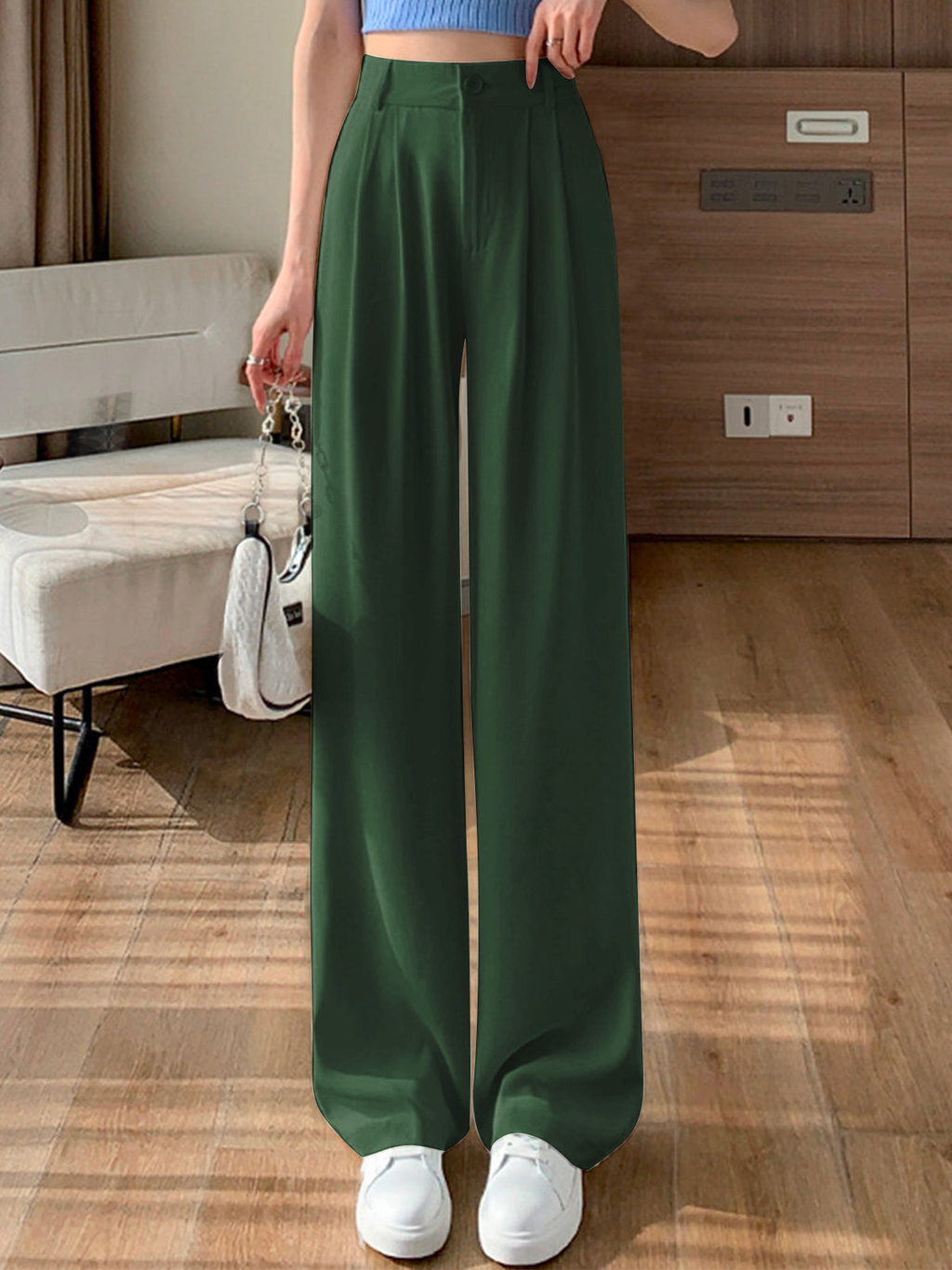 Lisa Straight Wide-Leg Trousers with a Clean High Waist in Dark Green