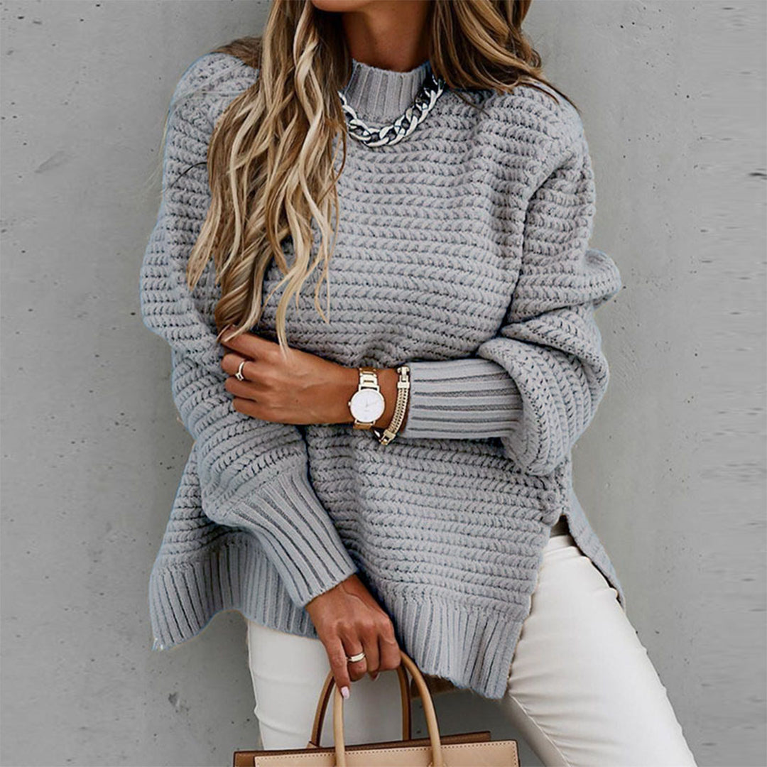 Longline Chunky Knit Sweater with Side Slits and Round Neck in Grey