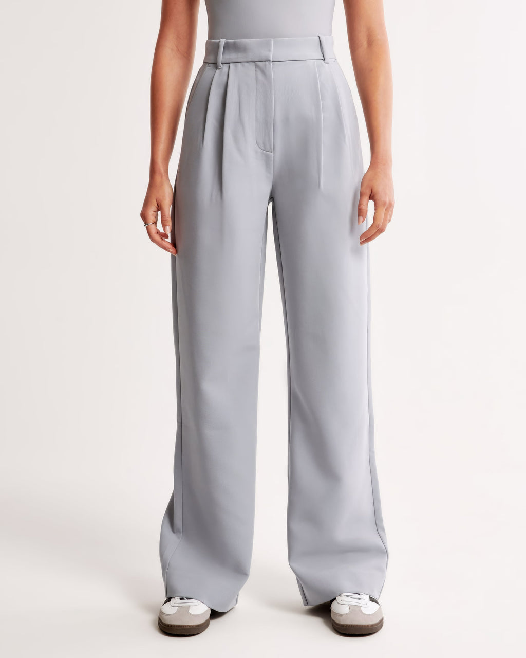 Tailored Wide Leg Trousers with Pleated High Waist in Grey